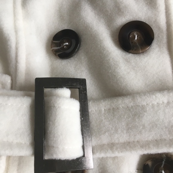 Cream Xinyisbinjie Peacoat - Picture 5 of 5